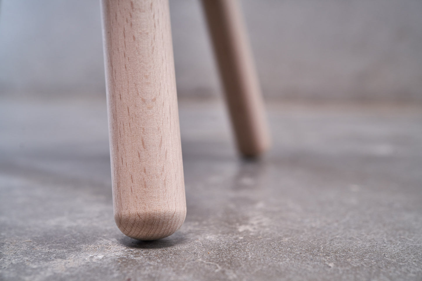 Indoor Bike Tablet Table inkl. Smartphonehalter und Holzbeine, 3D-Druck Technologie, Perfekt für Zwift, Fahrradfan Geschenk