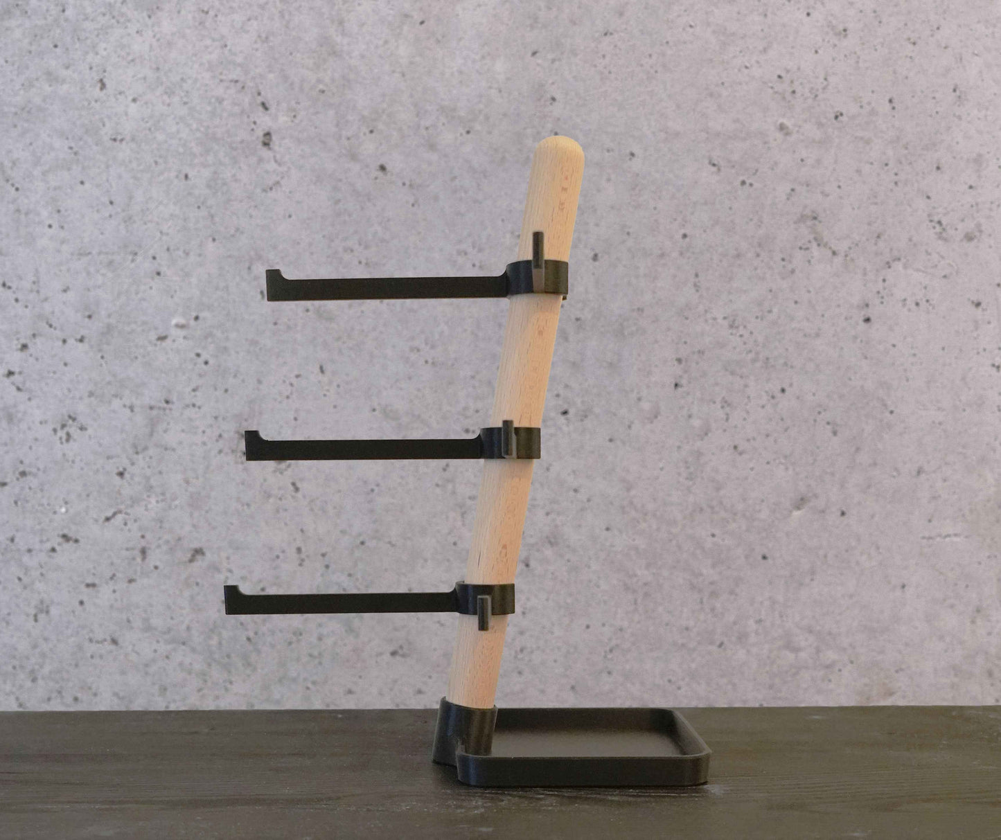 Bike Gear Stand, 3D-Druck-Technologie, Halterung für Sonnenbrillen und Fahrradcomputer, Perfektes Geschenk für Radfahrer - Consequential